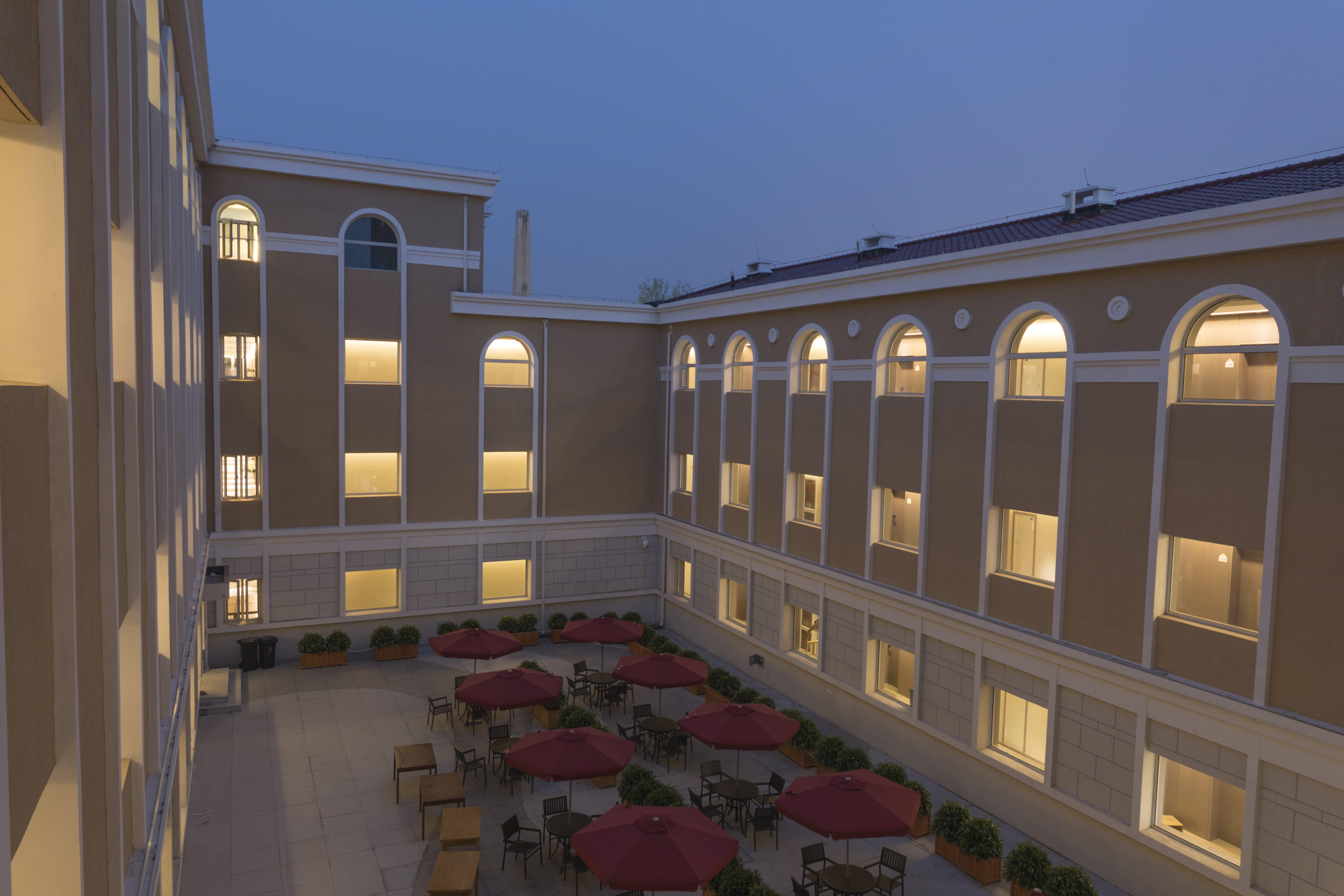 Holiday Inn Express Beijing Badaling, An Ihg Hotel Yanqing Exterior photo
