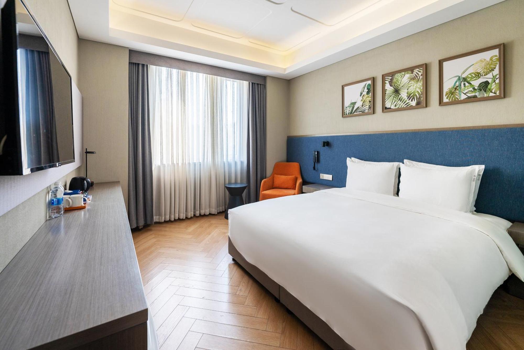 Holiday Inn Express Beijing Badaling, An Ihg Hotel Yanqing Exterior photo